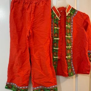 Girl’ Chinese New Year clothes, size large (10)